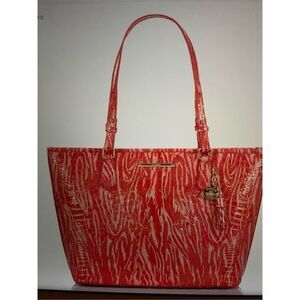 NWT Brahmin Medium Asher